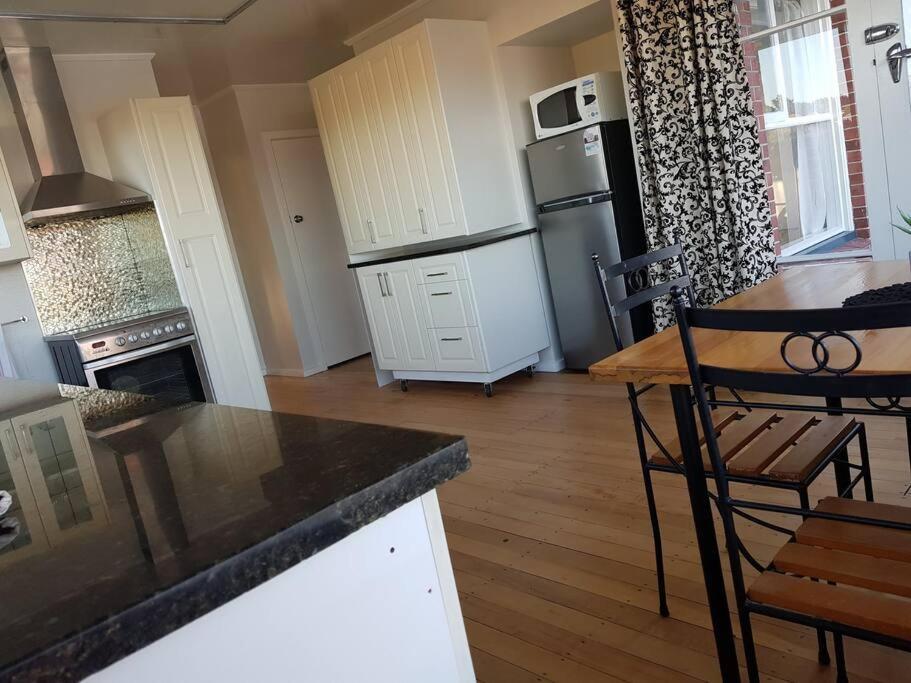 Handy Location - 3Brd Home! 提马鲁 外观 照片